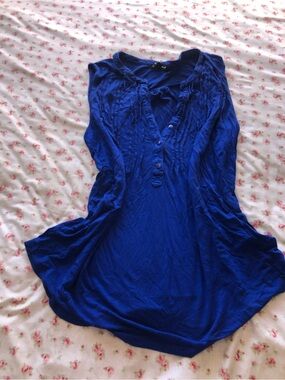 Sleeveless Royal Blue Women's Tunic with Button Detail